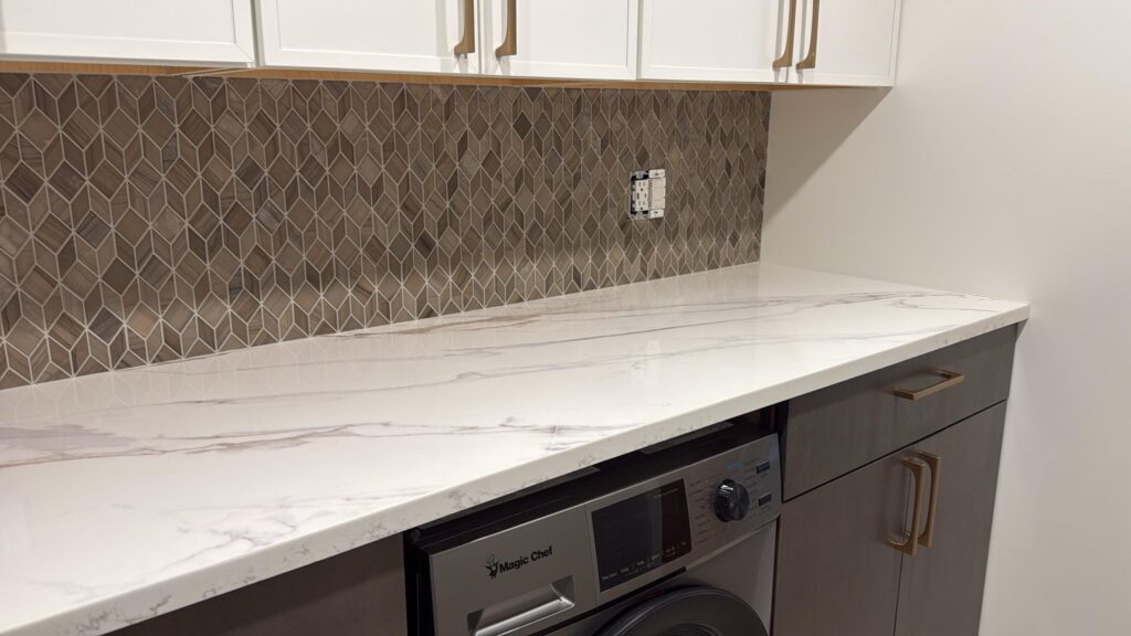 6e16c597 7f56 4c3e a60c 63a4f7b83747